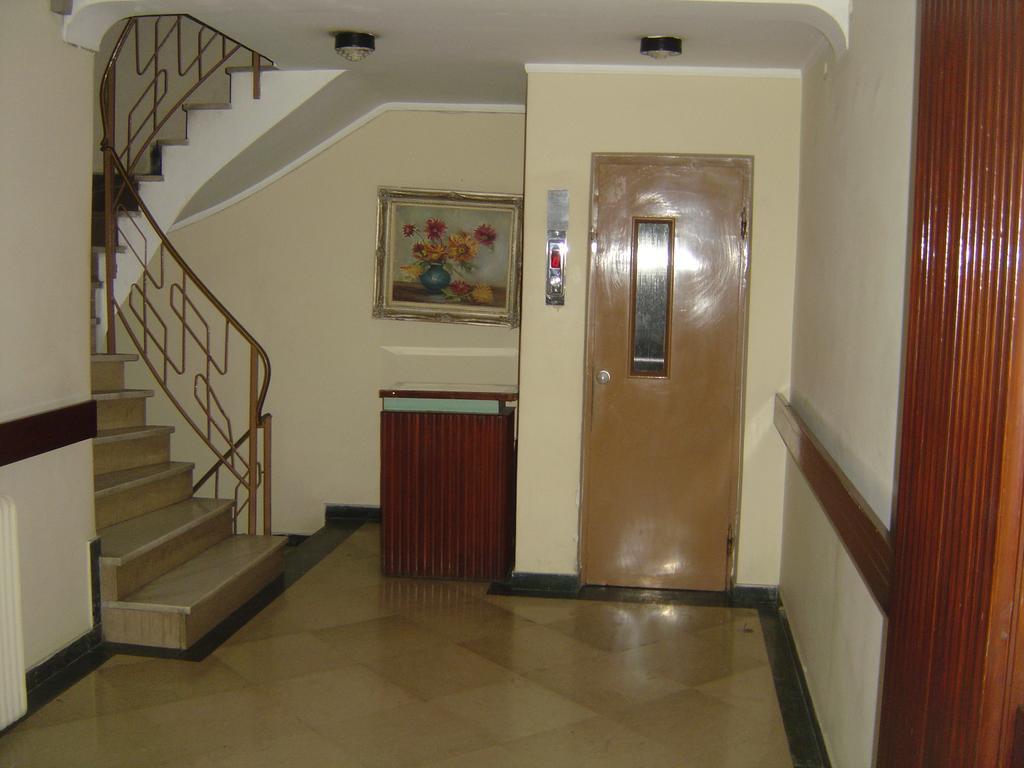 Medea Apartment Athens Ngoại thất bức ảnh