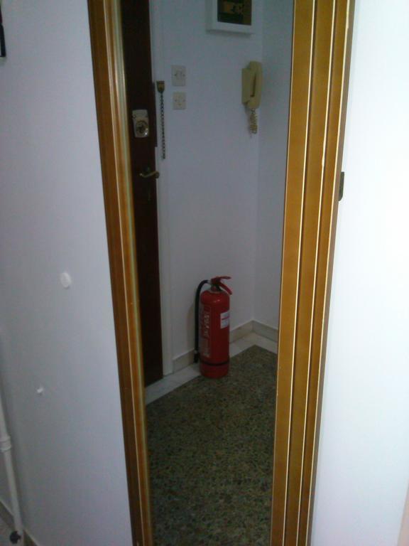 Medea Apartment Athens Ngoại thất bức ảnh